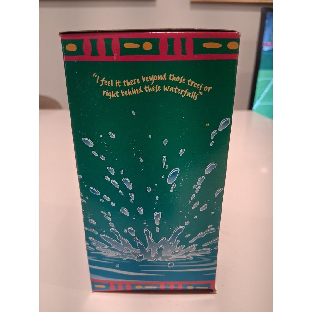 Vintage 1995 Disney Pocahontas Meeko Raccoon Burger King Glass Cup NIB - Picture 4 of 8